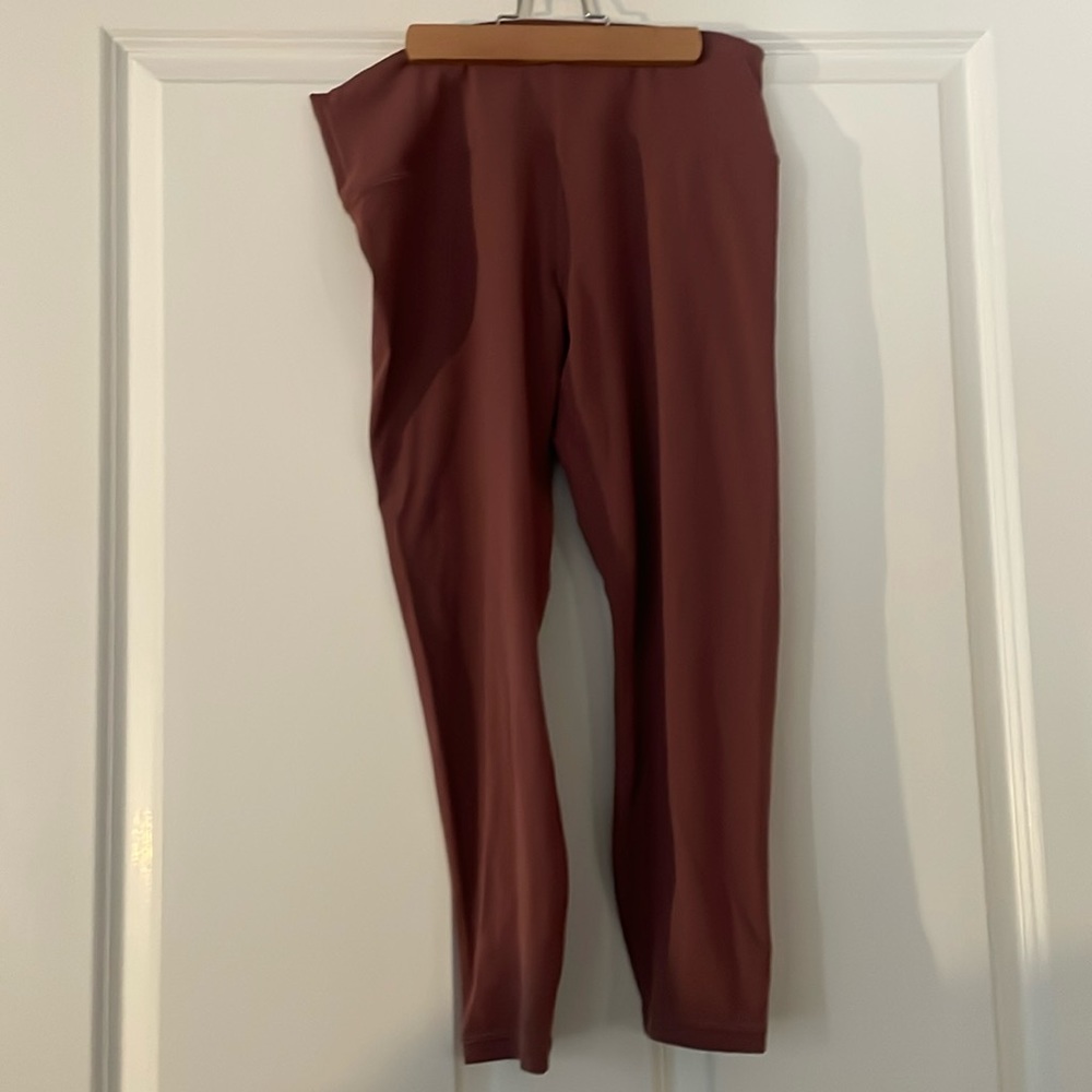 Athleta Transcend Leggings 7/8 Size XL - Mauve